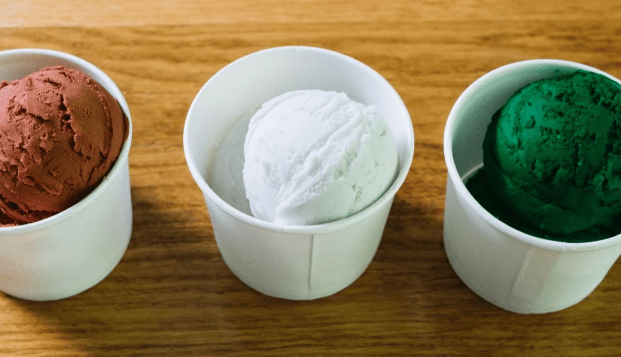 Ice cream cups 3 Ice cream cups 3